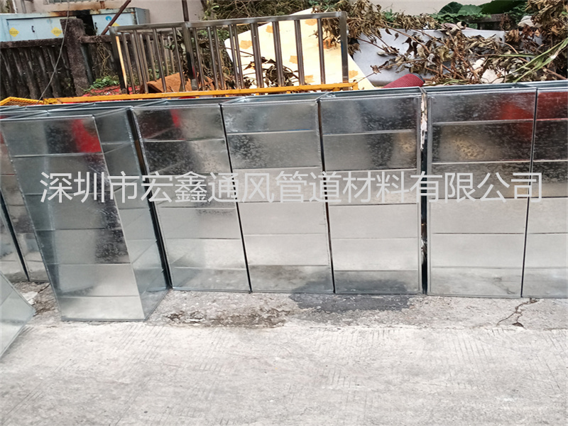 寶安區新（xīn）安街道（dào）消防隊廚房（fáng）排油煙管道安裝工程案例