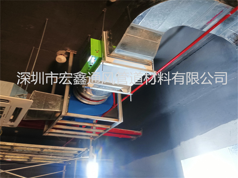 龍崗君華時代商業街麻辣香鍋餐廳廚房排油煙管（guǎn）道安裝工程案例